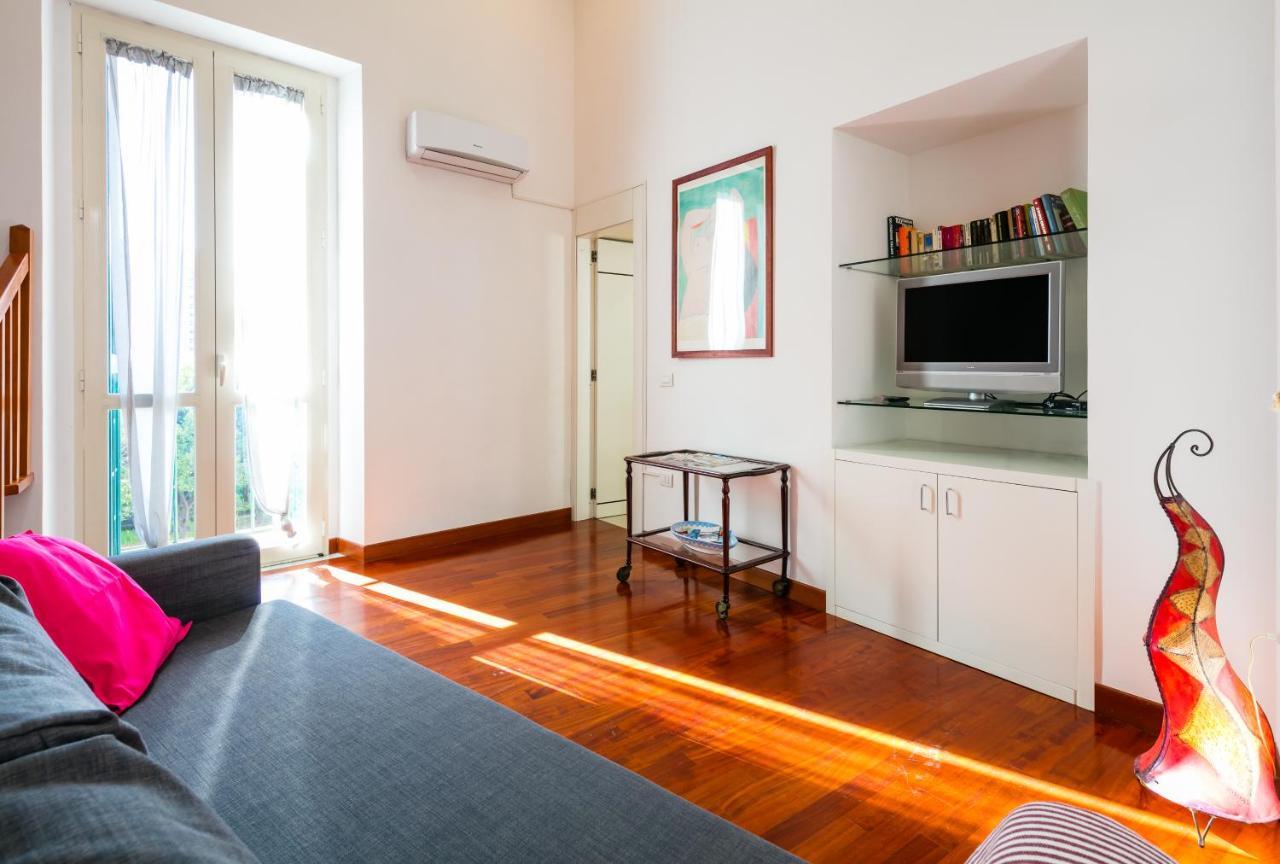 M. Imbriani I Appartement Napels Buitenkant foto