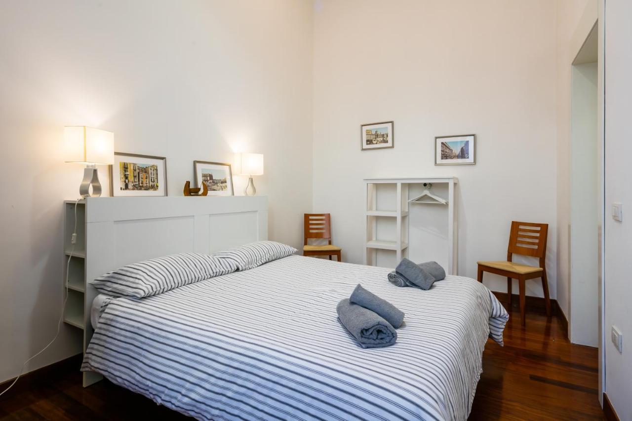 M. Imbriani I Appartement Napels Buitenkant foto